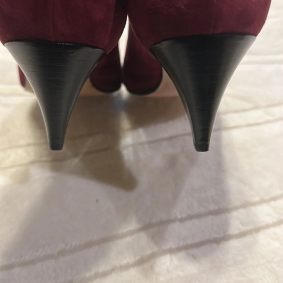 Kurt Geiger suede booties - wine color with leather inlay - size 7 (37) - Picture 3 of 7